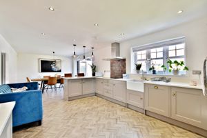 Photo 19- click for photo gallery